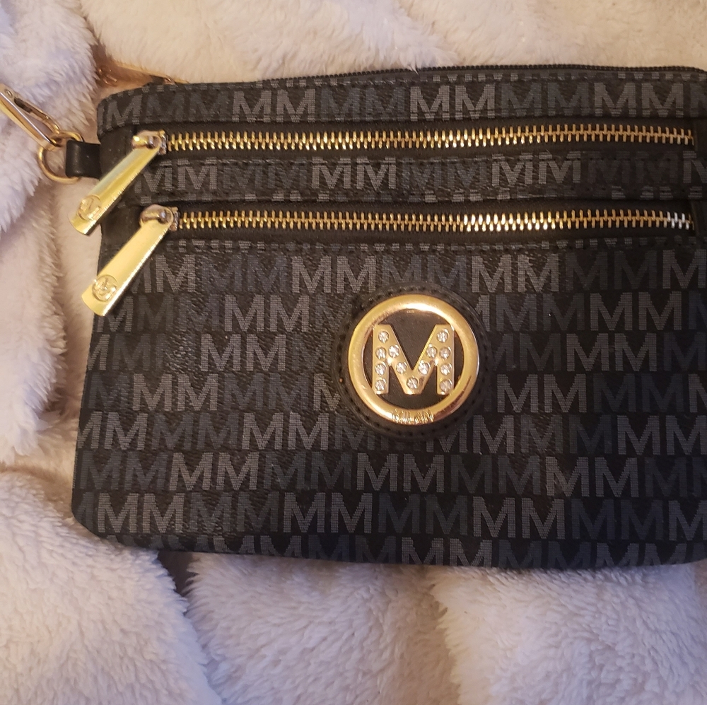 MK purse